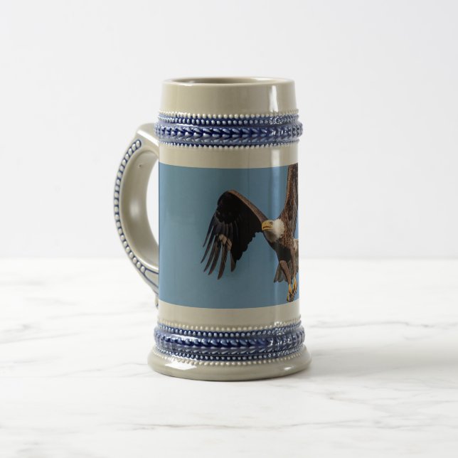 Chope À Bière Aigle Bald avec un poisson (Devant gauche)