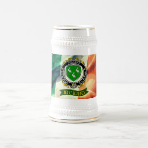 Chope À Bière Badge personnalisé Ahearne avec drapeau irlandais