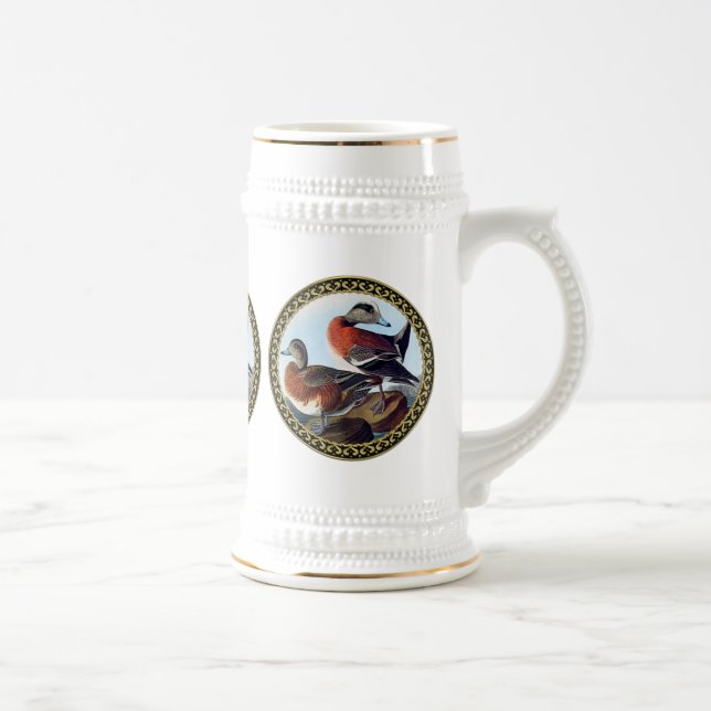 Chope À Bière Canards Widgeon américains sur une roche (Droite)