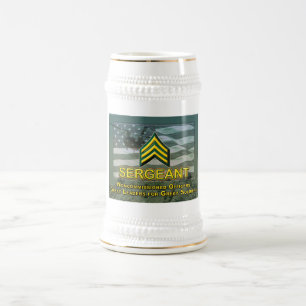 Chope À Bière Design unique commémorant le sergent-cadeau