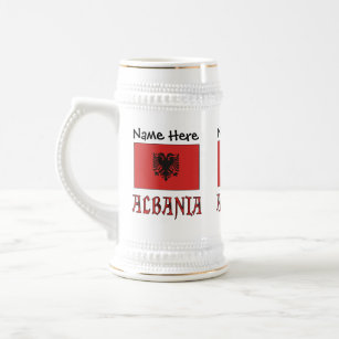Chope À Bière Drapeau albanais avec votre nom