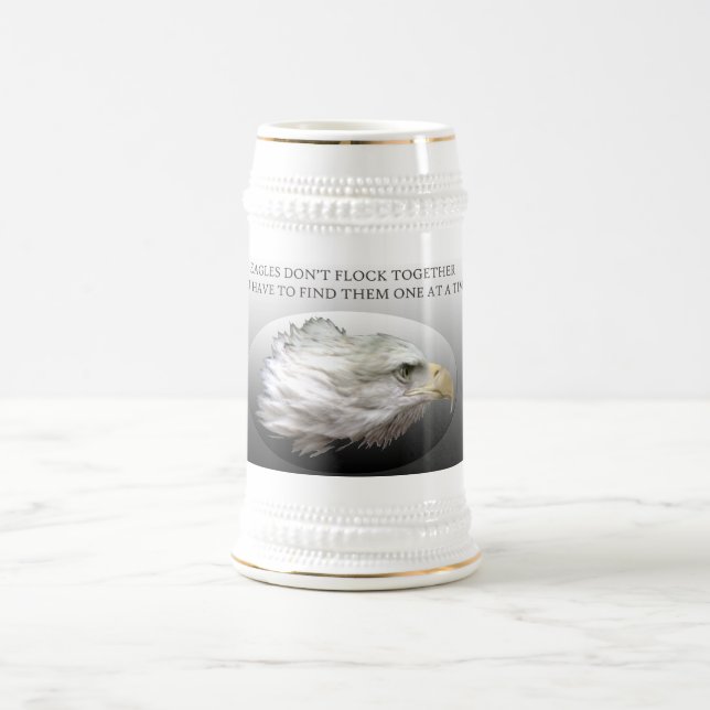 Chope À Bière Eagles ne s'assemblent pas ensemble Stein (Centre)