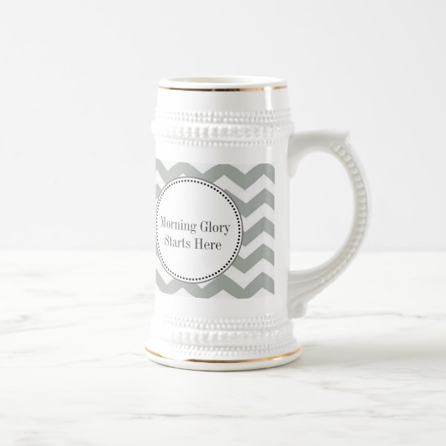 Chope À Bière Élégant, moderne, chevron classique gris et blanc (Droite)