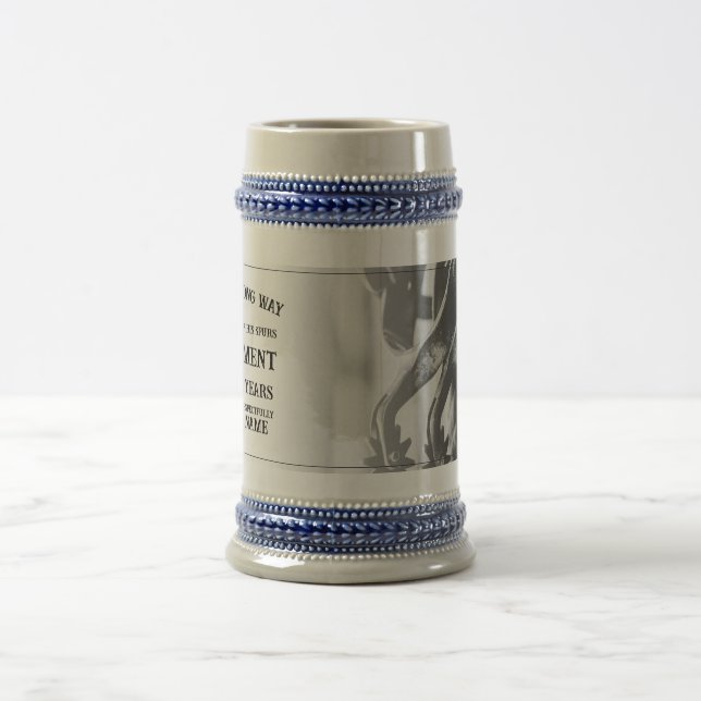 Chope À Bière Faire-part de retraite avec vieilles éperons (Centre)