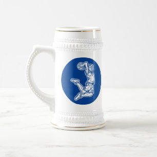 Chope À Bière Joueur de Basket Exécutant un Slam Dunk Design Lum