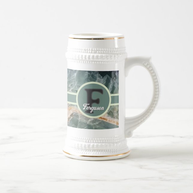 Chope À Bière Nom de famille élégant Monogramme Gemme Initiale (Droite)