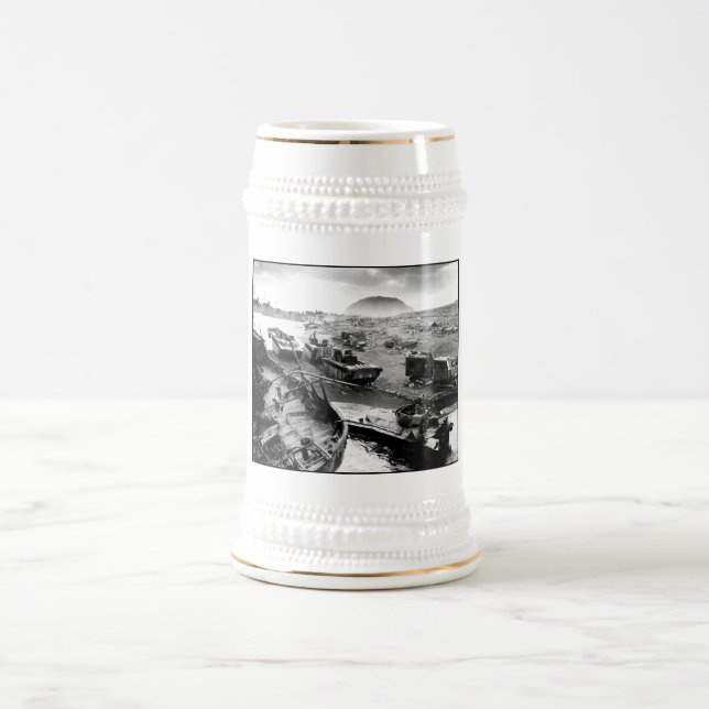 Chope À Bière Peinture de plage d'Iwo Jima (Centre)