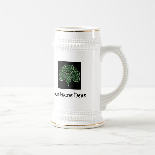 Chope À Bière Personnalisez le shamrock celtique Stein de noeud (Droite)