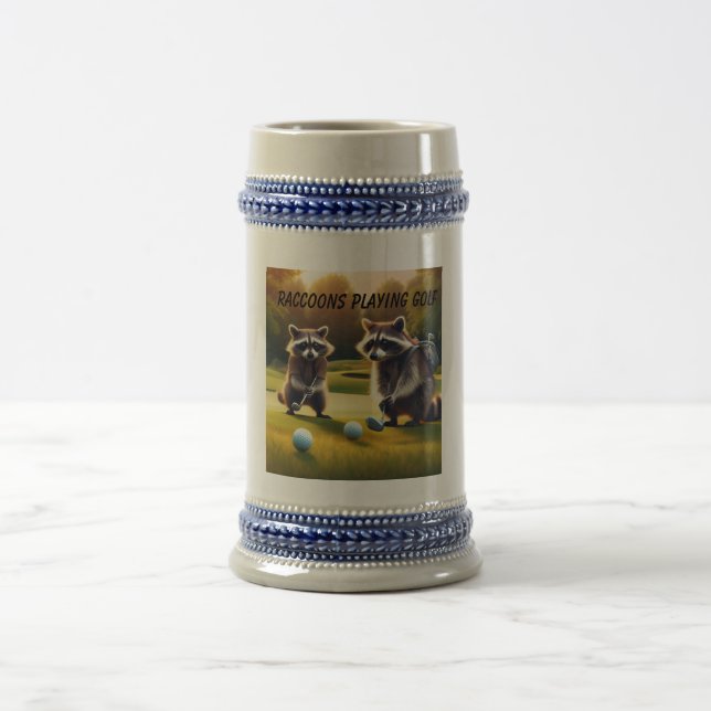 Chope À Bière Raccoons Jouer Golf Stein (Centre)