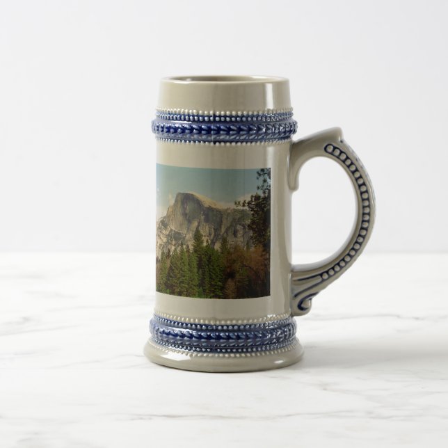 Chope À Bière Stein encadré demi par dôme (Droite)