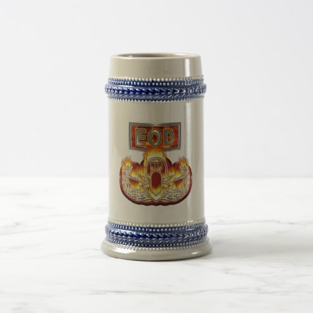 Chope À Bière Uniquely Designed Commemorative EOD (Centre)