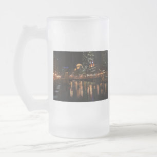 Chope Givrée Destin venteux de bâtiment de nuit de ville de