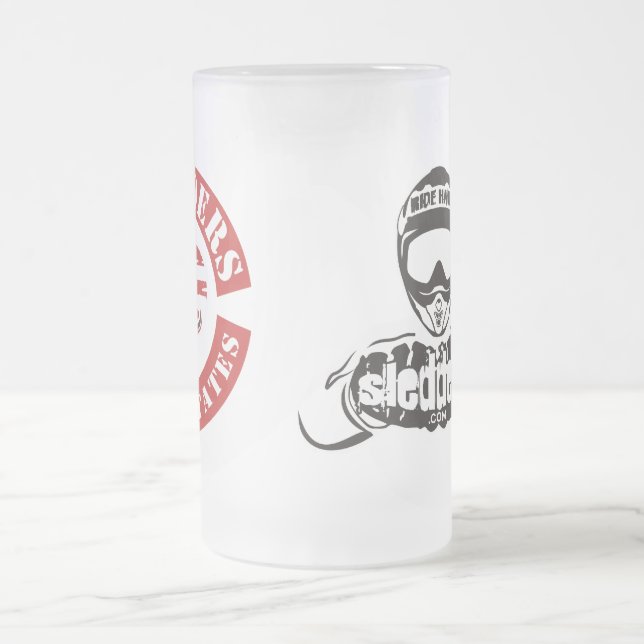Chope Givrée logo de Sledders.com et bière givrée par emblème (Centre)