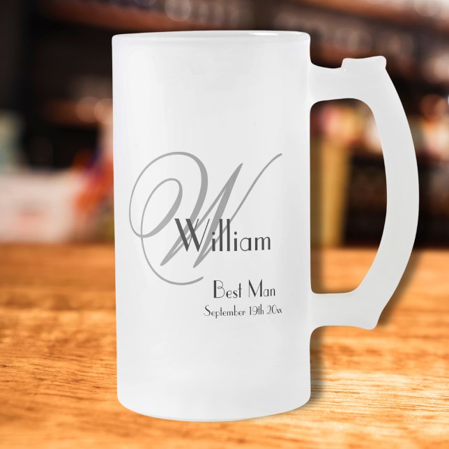 Chope Givrée Meilleur Cadeau Homme Moderne Monogramme Initial & (Your Best Man will love this frosted glass beer mug.)