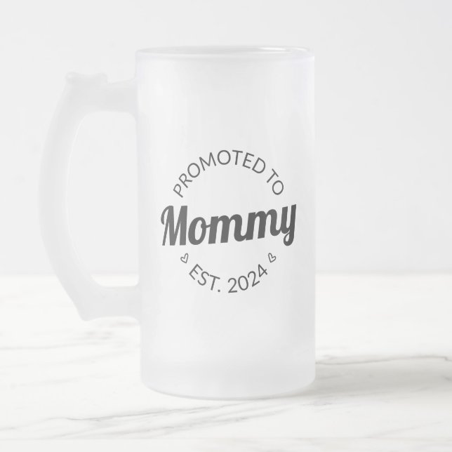 Chope Givrée Promu À Mommy Est. 2024 I (Gauche)