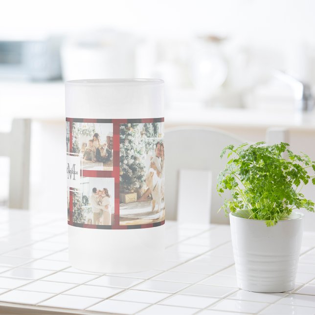 Chope Givrée Red Buffalo Plaid & Collage Photo Avec Initiale (Créateur téléchargé)