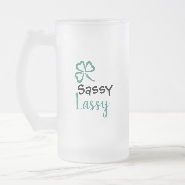 Chope Givrée Sassy Lassy avec trèfle pour la Saint-Patrick (Gauche)