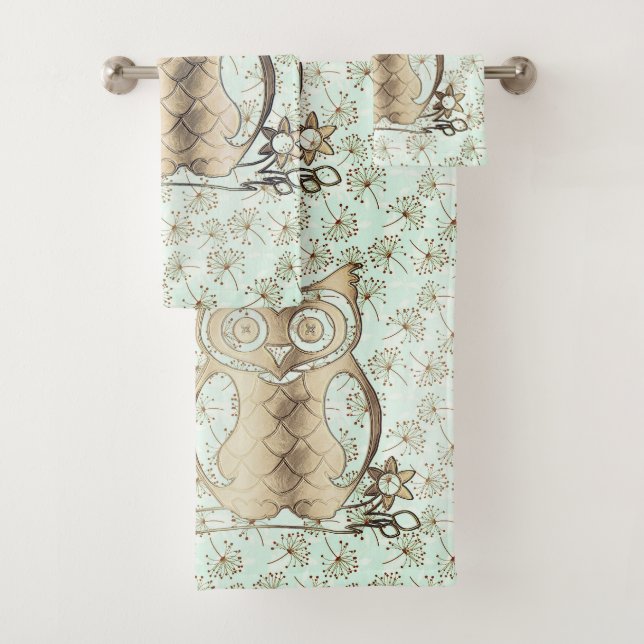 Chouette dorée sur le kit de lingerie (En situation)