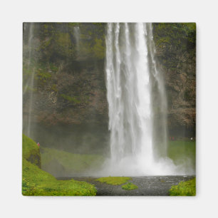 Chute d'eau Seljalandsfoss Magnet Islande