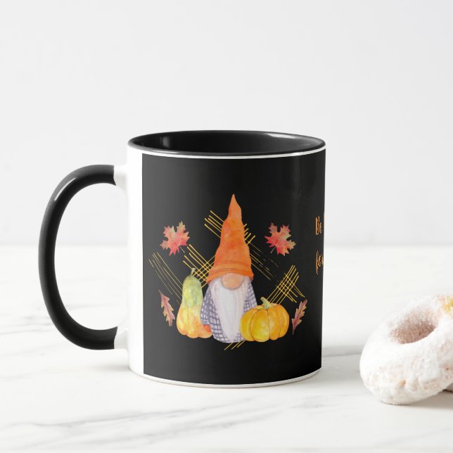 Chute Gnome Thanksgiving Mug avec Arrière - plan n (Avec donut)