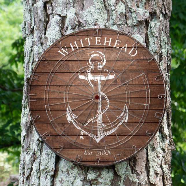 Cible De Fléchettes Ancre de monogramme nautique en bois marron (Personalized nautical anchor design. Great for a family reunion, wedding, or family gift.)