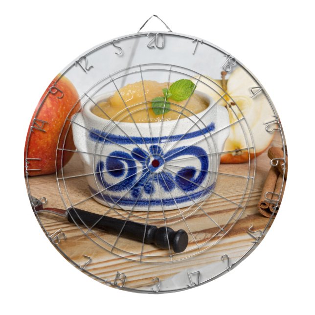 Cible De Fléchettes Applesauce à la cannelle dans un bol en grès (Devant)