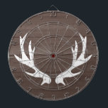 Cible De Fléchettes Bois vintage cerf bois de bois bois de bois de boi<br><div class="desc">bois vintage cerfs bois cerfs bois dartboard homme grotte, dortoir, pavillon de chasse, etc. Carte de fléchettes Masculine avec nom personnalisable ou monogramme. Cool idée cadeau masculin pour les hommes. Décor maison à thème chasseur. Egalement agréable pour la campagne chic de mariage rustique jeux de divertissement de mariage etc. Texture...</div>