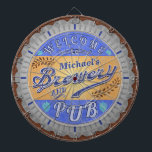 Cible De Fléchettes Brasserie Pub Personnalisé Bière Bouteille Casquet<br><div class="desc">Ce design pour votre brasserie et décor de pub est fait pour ressembler à un casquette de biberon. Il dit, "Bienvenue à [Votre nom] Brasserie & Pub." Le texte et le design ont un look triste, patiné, pour faire paraître l'image casquette bouteille un peu antique. Le design a un thème...</div>