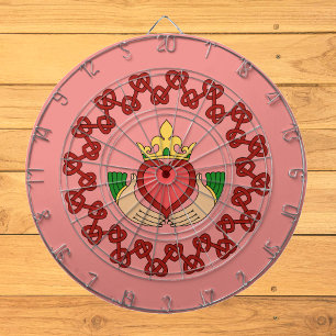 Cible De Fléchettes Claddagh et Red Knotwork sur rose