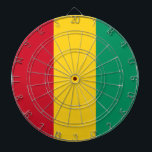 Cible De Fléchettes Drapeau de la Guinée (pays africain)<br><div class="desc">Ce dessin présente le drapeau national de la Guinée (officiellement connu sous le nom de République de Guinée ; en français, République de Guinée), qui est un pays côtier d'Afrique de l'Ouest. La Guinée était autrefois connue sous le nom de Guinée française (en français, "Guinée française"), et le pays moderne...</div>