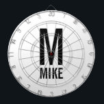 Cible De Fléchettes Monogramme et nom personnalisés modernes<br><div class="desc">Monogramme moderne en noir et blanc Gras Conception avec monogramme personnalisé et nom dans un style de police sans serif moderne et audacieux. Un cadeau unique pour papa, mari, grand-parents et plus encore. Aussi parfait que les accessoires de décoration minimaliste et loft, cadeau d'anniversaire, cadeau de vacances, cadeau de réunion...</div>