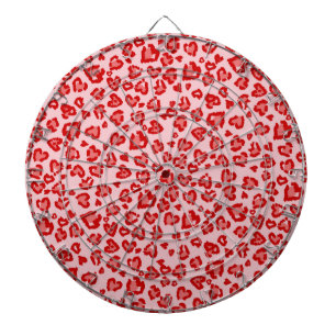 Cible De Fléchettes Motif Léopard Cœurs en Rouge sur Fond Rose