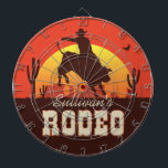 Cible De Fléchettes NOM personnalisé Western Cowboy Bull Rider Rodeo<br><div class="desc">NOM personnalisable Western Cowboy Bull Rider Rodeo design - avec coucher de soleil dans le désert de l'ouest avec cactus et faucons qui grimpent. Personnalisez avec votre nom ou votre texte personnalisé !</div>
