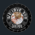 Cible De Fléchettes Nous t'aimons Papa Photo<br><div class="desc">Nous t'aimons papa une photo personnalisée enfants nom dartboard. Un cadeau amusant et unique pour les anniversaires,  Noël,  fête des pères ou juste pour la raison.</div>