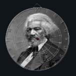 Cible De Fléchettes Old Fr3d3rick Bailey Douglas African American Hero<br><div class="desc">Le P3d3rick Bailey Douglass, né dans la réalité brutale de l'esclavage dans le Maryland vers 1818, a défié les chaînes de l'oppression pour devenir un phare de la liberté et de l'égalité. Sa date de naissance exacte reste inconnue, un rappel brutal de la nature déshumanisante de l'esclavage. - Séparé de...</div>