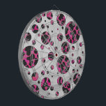 Cible De Fléchettes Polka Dot Cow Hot Rose et Black Print<br><div class="desc">Motif de vache laitière fraîche en rose chaud et noir sur l'électronique, les accessoires et les cadeaux élégants apportés par Imagine That! Design. Moo ! Montrez vos racines de pays, l'amour des produits laitiers, l'amour des vaches et votre tache sur le sens de la mode avec notre motif animal amusant...</div>