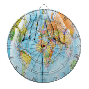 Cible De Fléchettes Tableau de bord du monde en main