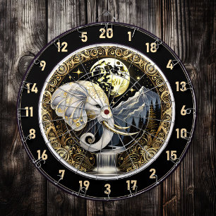 Cible De Fléchettes Un Éléphant Blanc Se Trouve Sous La Lune D'Or