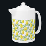 Citrons de théière<br><div class="desc">Cette théière est montrée en blanc avec une belle impression de citrons. Taille moyenne affichée. Customisez cet objet ou achetez tel quel.</div>