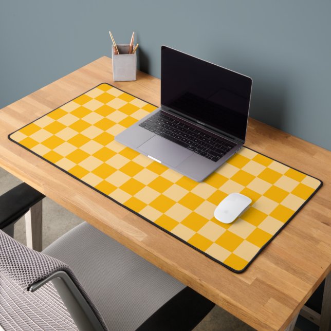Citrus cream checkered board pattern (Bureau 2)