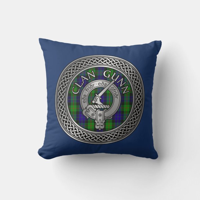 Clan Gunn Crest & Tartan Knot Jeter Oreiller (Recto)