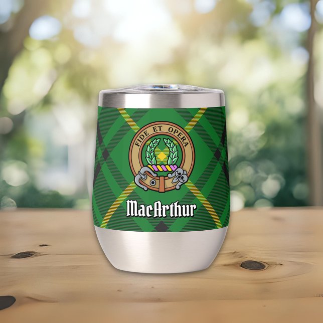 Clan MacArthur Crest sur Tartan (Créateur téléchargé)