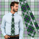 Clan MacKenzie habit Tartan Cravate<br><div class="desc">Clan MacKenzie habille le tartan traditionnel aux couleurs modernes. monogramme personnalisé.</div>