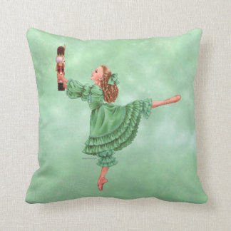 Clara Coussin Green