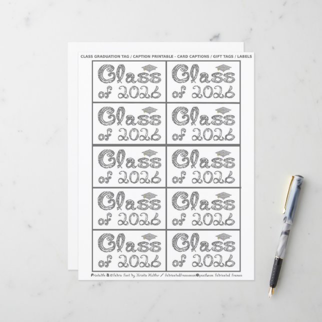 Class of 2026 Graduation Silver Tag Captions Paper (Devant/Arrière en situation)