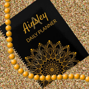 Classé élégant nom floral customisé mandala