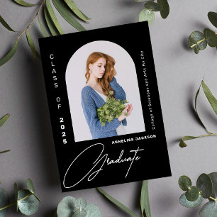 Classe minimaliste élégante de l'année de diplôme 