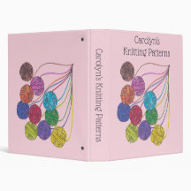 De nombreuses boules colorées de fil, motifs trico