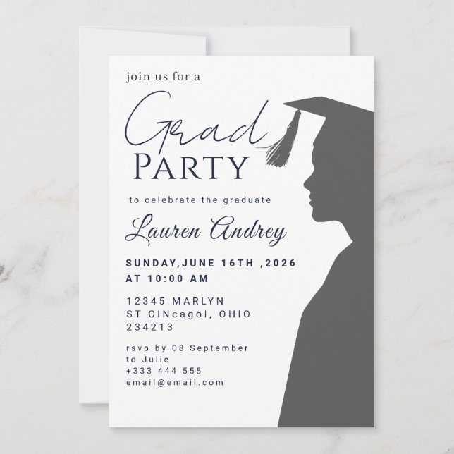 Classic Black Graduation Invitation (Devant)