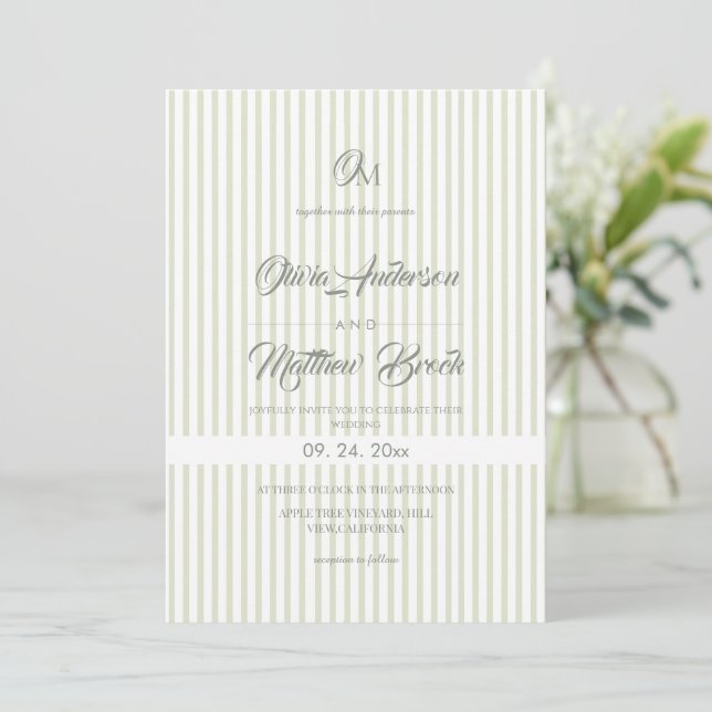 Classic Elegant⎮Sage Stripe Wedding  Invitation (Debout devant)